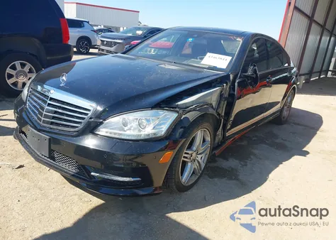 2013 Mercedes-Benz S 550 из США, поврежденный, VIN WDDNG7DB4DA514848